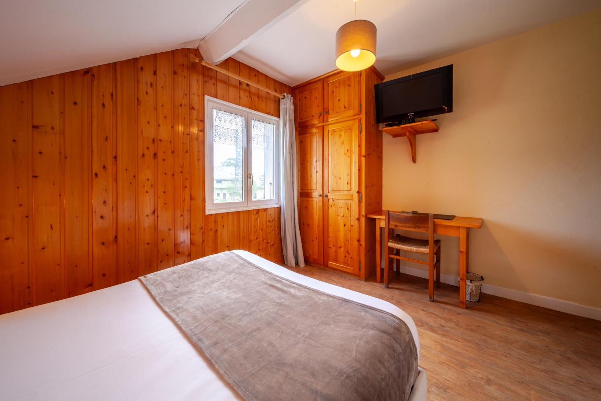Auberge Des Montauds - Hotel & Restaurant Villard-de-Lans Kamer foto