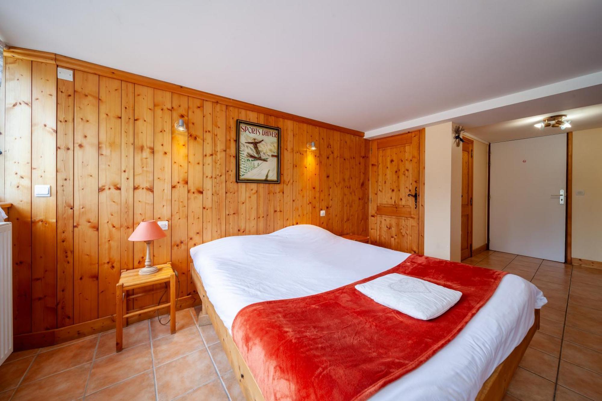 Auberge Des Montauds - Hotel & Restaurant Villard-de-Lans Kamer foto